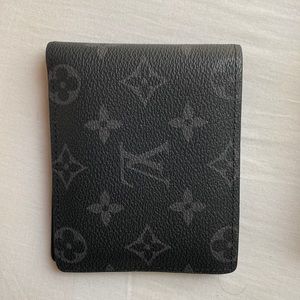 AUTHENTIC: Louis Vuitton Men's Wallet